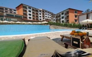 Топ Оферта с Ранни Записвания Лято 2019, All Inclusive с Чадър и Шезлонг на Плажа След 27.08 в Аркутино Фемили Ризорт