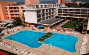 Лято 2019 в сърцето на <em>Слънчев бряг</em>, All Inclusive Premium до 04.07 в Хотел Меркурий