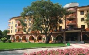 Слънчево лято 2019 в топ курорт, All inclusive до 04.07 в Естрея Палас, Св. Константин