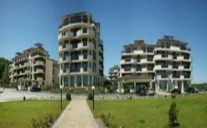 All Inclusive до 11.07 в <em>Шкорпиловци</em>, с Шезлонги, Чадър на Плажа и Минерални Басейни от Лонг Бийч Ризорт