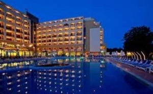 Ранни Записвания в <em>Несебър</em> Ризорт с Аквапарк, All Inclusive След 29.08 от Сол <em>Несебър</em> Маре