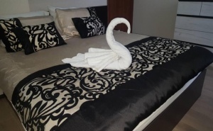 Почивка за Двама в Luxury Two Bedroom Flat, <em>Благоевград</em>