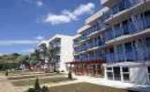 Лято в Бялата Лагуна до Балчик, All Inclusive до 01.07 със Собствен Плаж с Чадър и Шезлонги