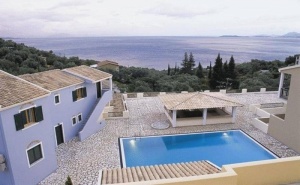 Ранно Лято в Хотел Corfu Residence на Остров <em>Корфу</em>, за Една Нощувка, Закуска и Безплатен Паркинг / 18.05.2019 - 15.06.2019