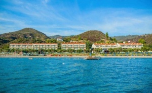 През Май на Ол Инклувив в Хотел Anastasia Resort and Spa - Халкидики за Три Нощувки на човек със Закрит Басейн и Анимация за Деца / 03.05.2019 - 23.05.2019