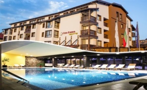 All Inclusive + Басейн и Уелнес Пакет в Каза Карина, <em>Банско</em> на Топ Цена