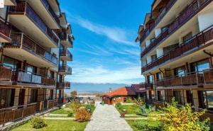 Пролет и Лято в Банско. Нощувка със Закуска* и Вечеря* или All Inclusive Light + Басейн, Сауна и Парна Баня в Хотел Четирилистна Детелина!