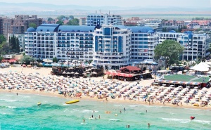 Лято в <em>Слънчев бряг</em> на Първа Линия! All Inclusive + Басейн и Анимация в Хотел Чайка Бийч!