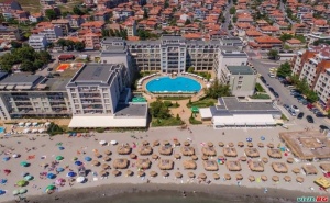 На Море в <em>Поморие</em> на Първа Линия 2020, All Inclusive до 10.07 и След 23.08 от Феста <em>Поморие</em> Ризорт
