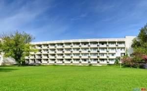Лято 2020, All Inclusive с Чадър и Шезлонг, Цена на човек до 30.06 в Хотел Лебед