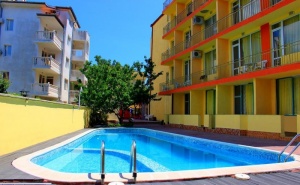 LAST MINUTE! Нощувка на човек на база All inclusive + басейн в хотел Риор, Слънчев Бряг. Дете до 12г. - БЕЗПЛАТНО