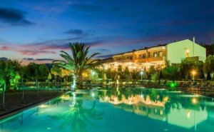 Пет Звезден Лукс в Хотел Anastasia Resort and Spa - <em>Касандра</em>, с Ол Инклувив за Една Нощувка на човек със Закуска и Вечеря,закрит Басейн и Анимация за Деца / 19.08.2019 - 29.08.2019