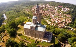 Почивка през Август във <em>Велико Търново</em>! Нощувка със Закуска в Парк Хотел Ивайло!