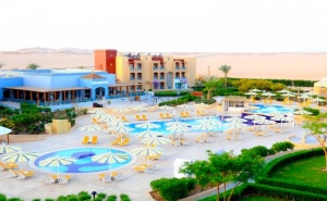 Почивка в Египет! Самолетен Билет + 7 Нощувки на човек на База All Inclusive + Басейни в Хотел Lemon & Soul Garden Makadi, Хургада от Караджъ Турс