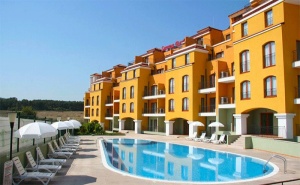 Super Last Minute за Август в <em>Созопол</em>! All Inclusive + Басейн в Апартхотел Серена Резиденс, на 5Мин. от Плажа! Деца до 14Г. - Безплатно!