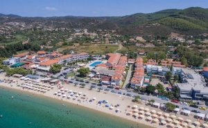 5 дни за двама със закуска и вечеря от 23.09 в Toroni Blue Sea Hotel