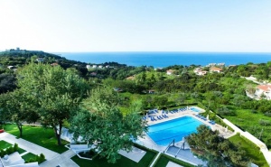 Края на Лятото Край Платамон, Гърция! Нощувка на човек на База All Inclusive + Басейн и Трансфер до Плажа от Olympus Thea Hotel****