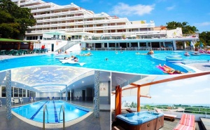 Нощувка на човек на База All Inclusive + Басейн, Джакузи, Сауна и Парна Баня само за 50.50 лв. в Хотел <em>Плиска</em>***