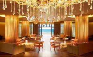 нова Година на Морския Бряг в Александруполи - Grecotel Egnatia за Три Нощувки на Човек със Закуски, Вечери и Празнична Гала Вечеря, Музика на Живо, Ползване на Фитнес, Вътрешен ...