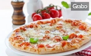 Ръчно приготвена пица по избор - с висококачествени италиански продукти