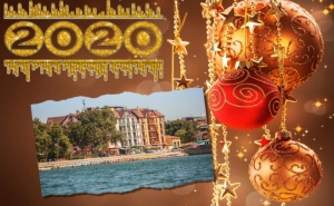 Нова година 2020 в Поморие! 2 или 3 нощувки на човек със закуски и доплащане за Празнична вечеря + басейн и СПА в хотел Сейнт Джордж****