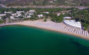 Ultra All Inclusive на Спокоен Частен Плаж до <em>Кавала</em> в Хотел Bomo Tosca Beach в Каря на Юни и Началото на Юли