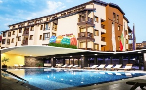 Великден в <em>Банско</em>! 3 Нощувки на човек на База All Inclusive + Празничен Обяд, Басейн и Уелнес Пакет в Каза Карина****