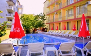Нощувка на човек на база All inclusive + басейн в хотел Риор, Слънчев Бряг! Дете до 12г. – БЕЗПЛАТНО