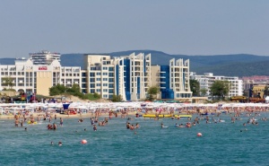Късно Лято на Ултра Ол Инклузив , Слънчев Бряг в Хотел Блу Пърл, за Една Нощувка с Басейн и Фитнес / 22.09.2020 - 06.10.2020 г./