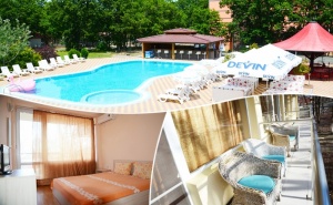 Нощувка на човек на База All Inclusive + Басейн в Хотел Нева Бийч, <em>Китен</em>, на 100М. от Плаж Атлиман