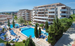 Last Minute с Безплатен Плаж и Аквапарк, до 22.08 Ultra All Inclusive в Хотел Хермес, <em>Царево</em>