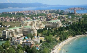 7 Нощувки All Inclusive и Аквапарк във Висок Сезон на Първа Линия в Несебър - Сол Несебър Бей/маре - 01.07. - 28.08.2021 г.