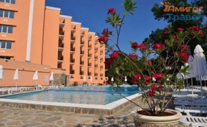 All Inclusive на 100 м от плажа на <em>Слънчев бряг</em>, с детски кът и басейн в хотел Рива /10.07.2021 г.- 20.08.2021 г./