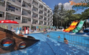All Inclusive в хотел Престиж Делукс Хотел Аквапарк Клуб 4* - Златни пясъци през юни или септември /01.06.2021 г.- 15.06.2021 г. или 10.09.2021 г. - 22.09.2021 г./