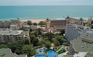 All Inclusive в Златни Пясъци, само на 100 М от Плажа Семейна Почивка с Аквапарк - Хотел Престиж и Аквапарк /03.07.2021 г. - 28.08.2021 г./