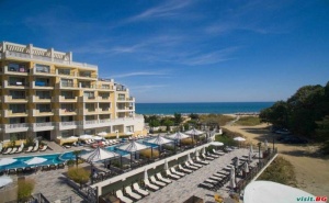 Лято 2022 на Първа Линия в Обзор, All Inclusive с Плаж След 28.08 в Хотел Марина Сандс