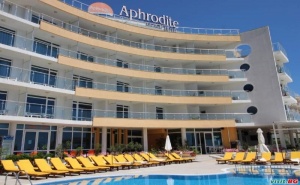 Лято 2022 до Плажа в <em>Несебър</em>, Нощувка със Закуска След 26.08 в Хотел Афродита
