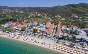 Ранни Записвания Гърция 2023, 5 Дни за Двама Полупансион през Юни в Toroni Blue Sea Hotel