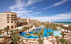10.10 Почивка в Хотел Movenpick Resort & Marine Spa Sousse 5*, Сус, Тунис. Чартърен Полет от <em>София</em> + 4 Нощувки на човек на База All Inclusive!