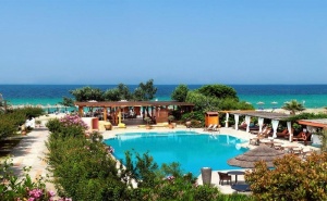 5 Дни със Закуска за Двама през Юни в Antigoni Resort