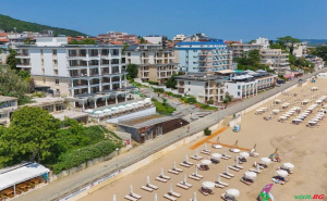 На първа линия в Нов хотел за 2026, Ultra All Inclusive с плаж след 28.08 в Хотел La Boheme, Обзор